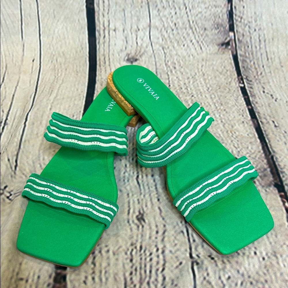 Vivaia Kelly Green White Double Strap Square Toe Sandals Size EU 42